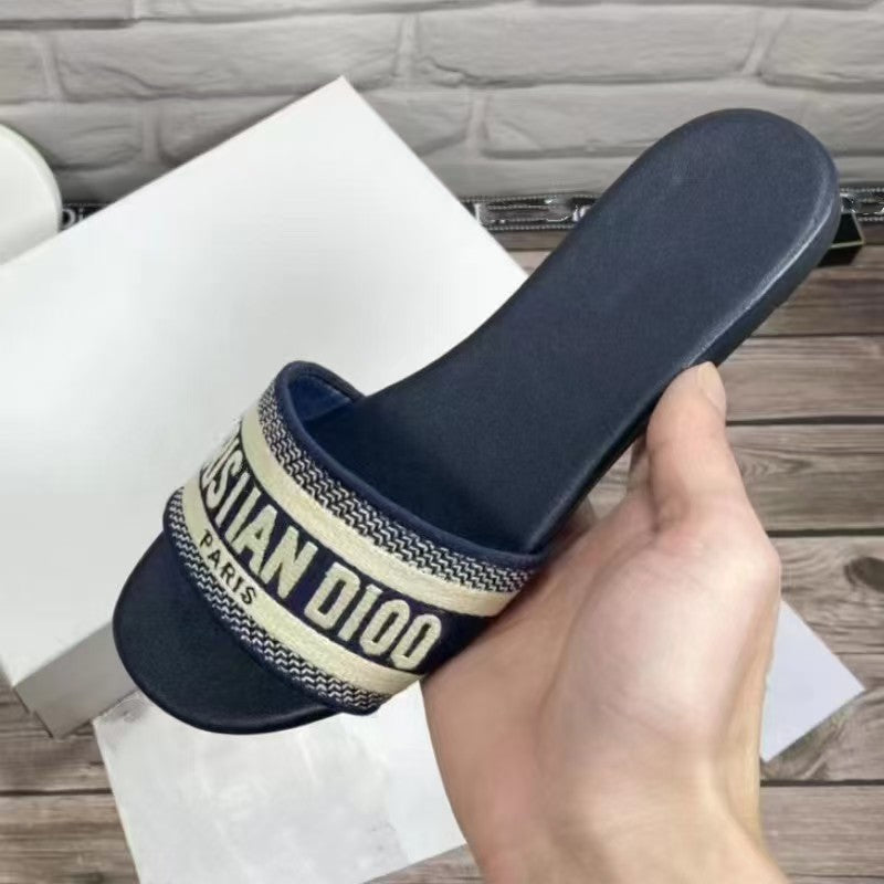 Outdoor Chunky Heel Slippers Summer New Home D Women's Shoes Woven Embroidered Flat Slippers